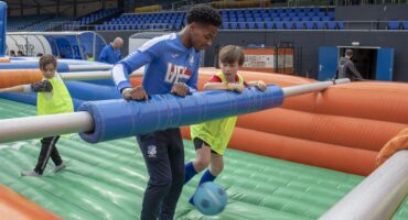 Voetbalcircuit voor kinderen uit Speciaal Onderwijs bij FC Eindhoven