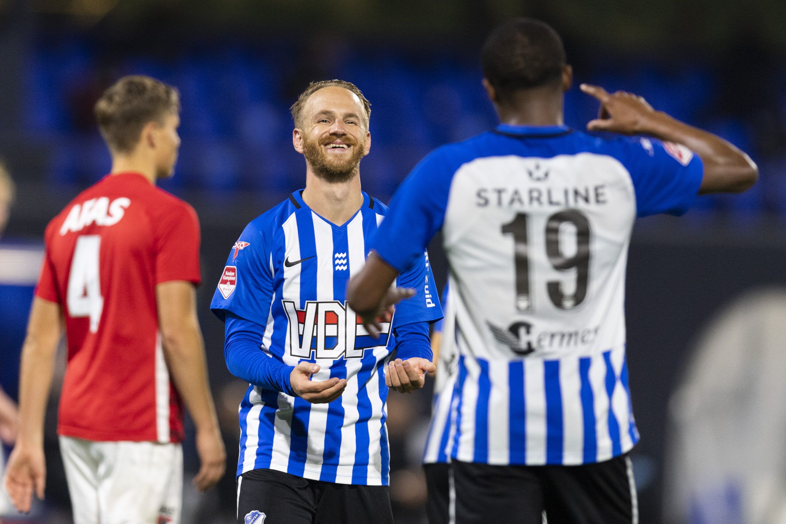 BlauwWitten boeken dikke overwinning op Jong AZ FC Eindhoven BlauwWitten boeken dikke overwinning op Jong AZ FC Eindhoven