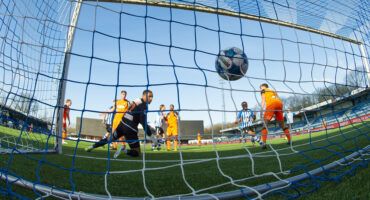 FC Eindhoven en FC Volendam houden elkaar in evenwicht