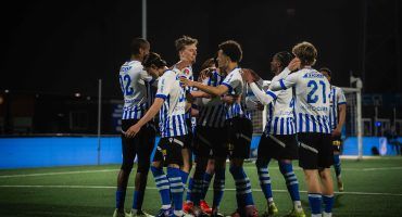 FC Eindhoven zegt contracten formeel op